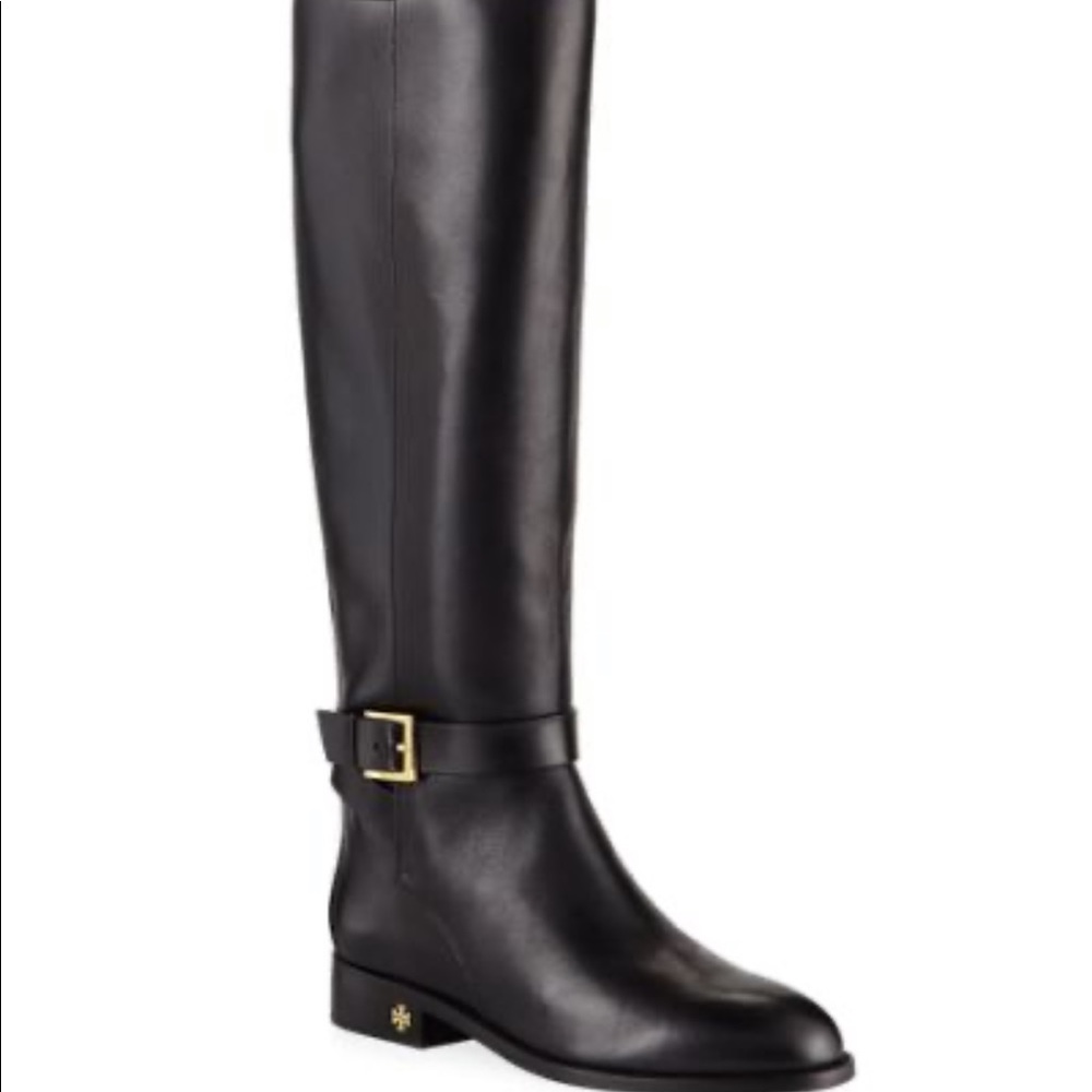 New Tory Burch boots size 6